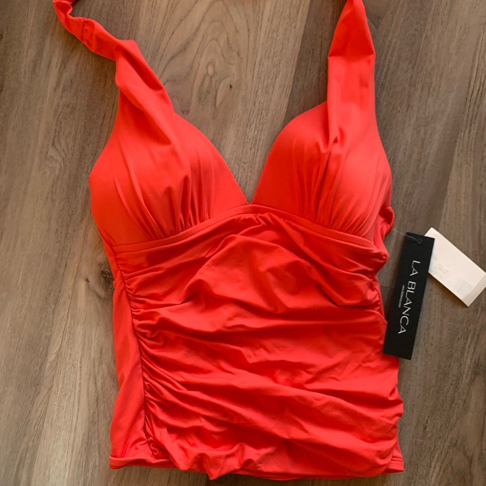 New La Blanca tankini swimsuit top size 4